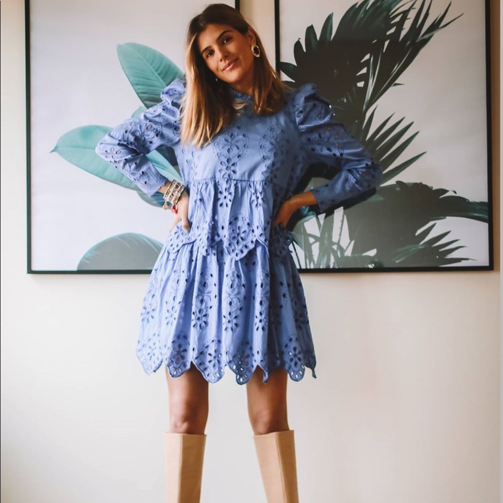 NWT Zara Blogger Fav Blue Embroidered Eyelet Dress - Picture 2 of 8